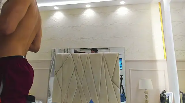 Živý XXX chat Adrien_Monteiro