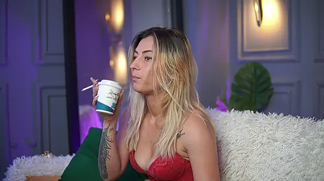 MichelleJo Live XXX-chat