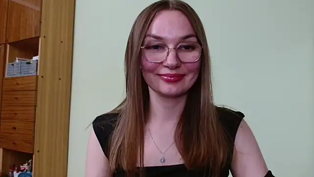 LooveELLYx Adlı Modelin Canlı XXX Sohbeti