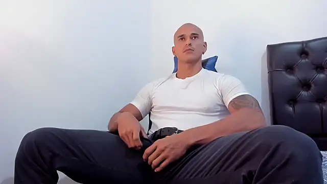 doublefun24 élő XXX-chatje