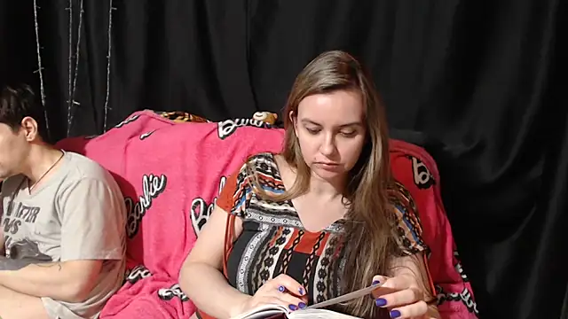Chatroom XXX en direct de Milana69