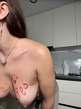 CurlyLara Live XXX Chat