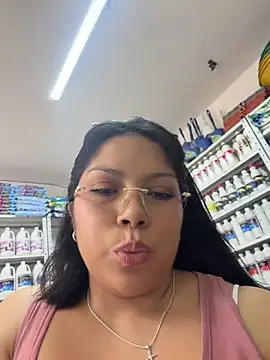 Chat XXX en directo de ISABELLA__LUNA