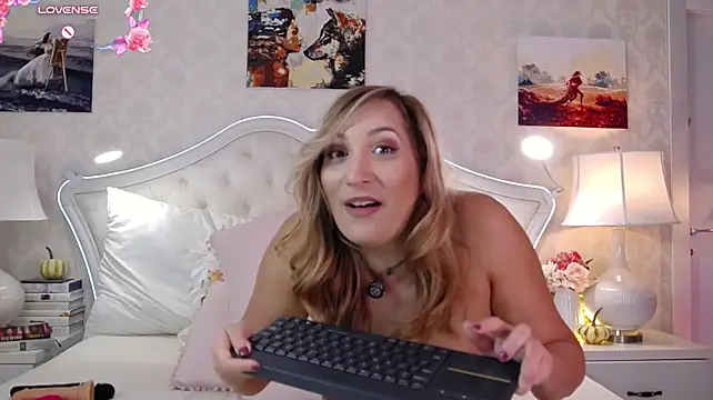 IreneHope's Live XXX Chat