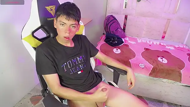 Liarr_ Chat XXX in diretta
