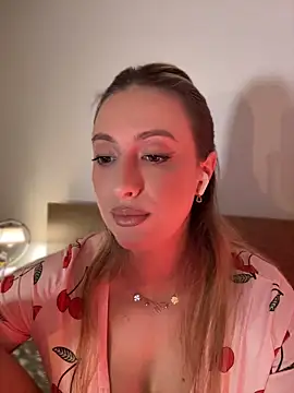 Chatroom XXX en direct de EvaRyen_