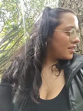 Czat XXX na żywo – Luna_Rose1