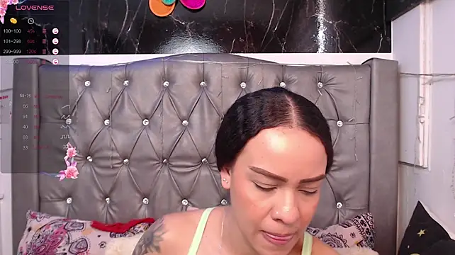 LAILAGUMMY – Live XXX-chat
