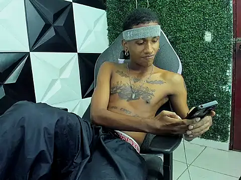 ManSant 라이브 XXX 채팅