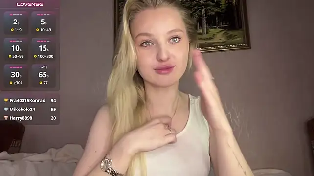 CatrinaRingquist's Live XXX Chat