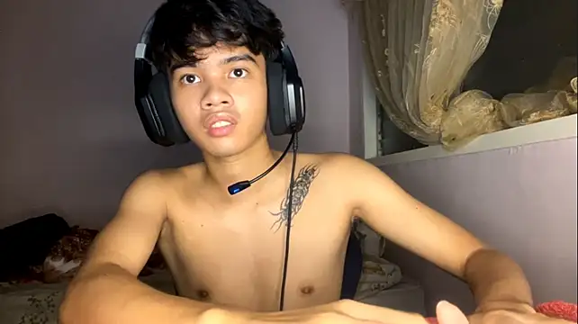 Chat XXX en directo de liam_alttwink