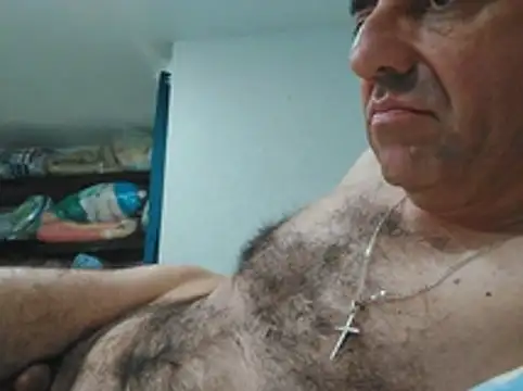 FernandoReuter7 Live XXX-Chat