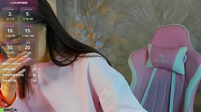 NicoleRossss Adlı Modelin Canlı XXX Sohbeti
