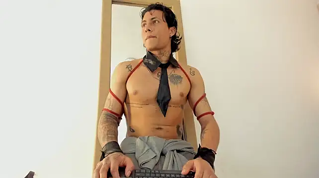 Damian_romanoff_ Webcam show