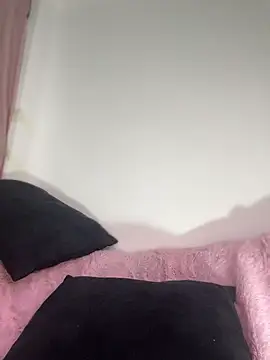 Kristyn1 Adlı Modelin Canlı XXX Sohbeti