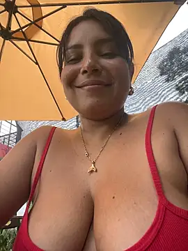 Sara-Vegaa live XXX chat