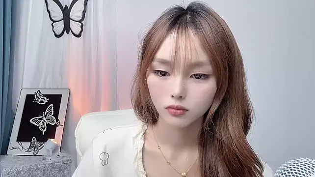 XiaoPiPi8888 Adlı Modelin Canlı XXX Sohbeti