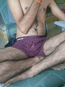 Chatroom XXX en direct de mavin_