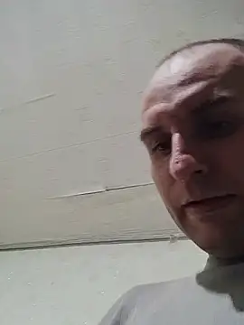 XXX chat uživo modela Yarko777