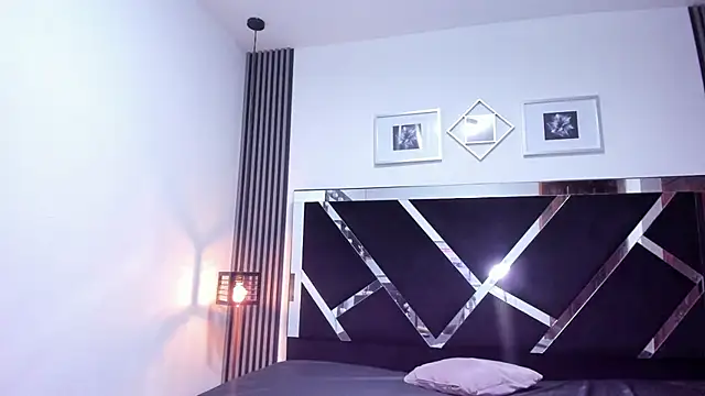 XXX chat uživo modela Viiolet_sweet