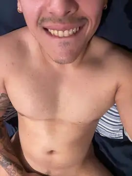 tunastypapi XXX чат на живо
