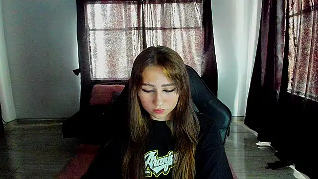 Jess_Rabit live XXX chat