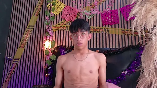 Pichersito Live XXX-Chat