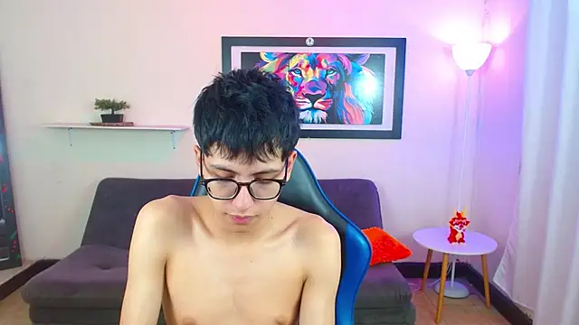 alexcum_18: вебкам-шоу