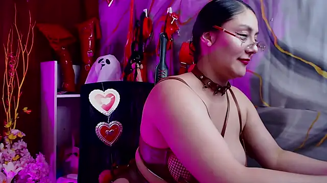 Chat XXX ao vivo de CristalZafiro