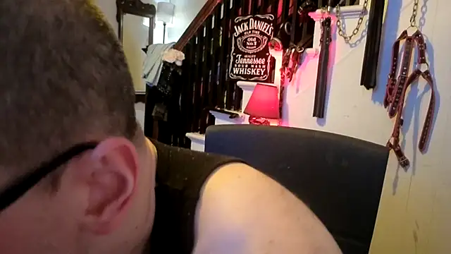 MasterDaddyCool Chat XXX in diretta