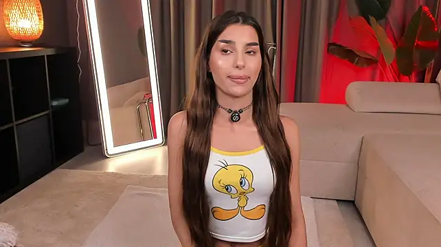 ZariaVera Adlı Modelin Canlı XXX Sohbeti