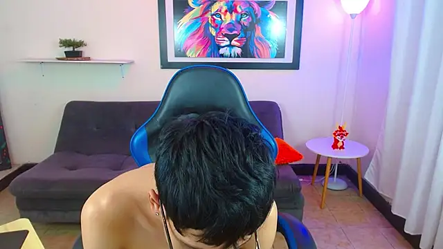alexcum_18 网络视讯表演