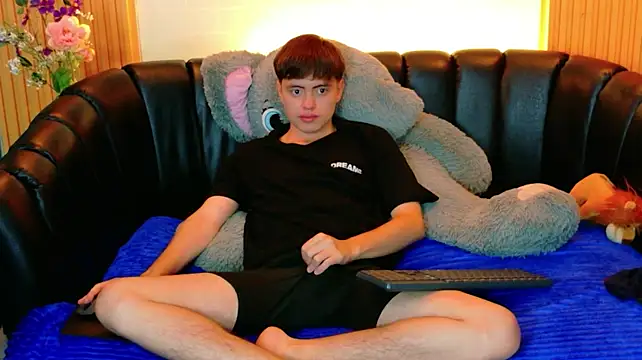 Brian_Montes Chat XXX live