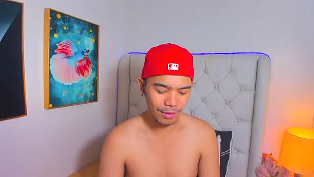 Chat XXX ao vivo de AsianZero