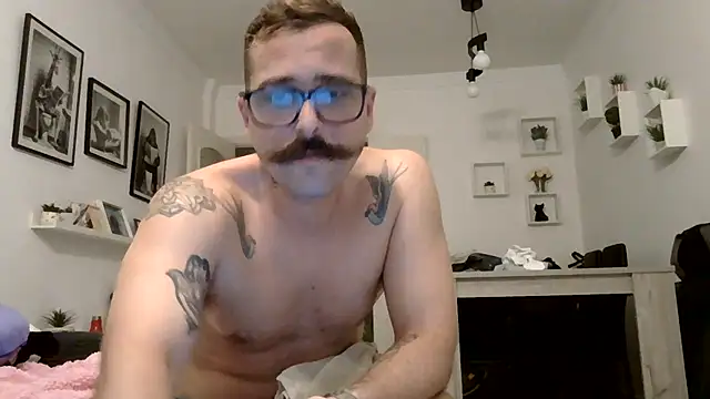 XXX chat uživo modela yanick931