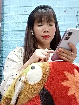 AmyLinee01 Chat XXX in diretta