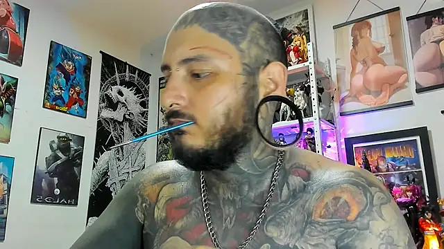 DEATHINK666XX Adlı Modelin Canlı XXX Sohbeti