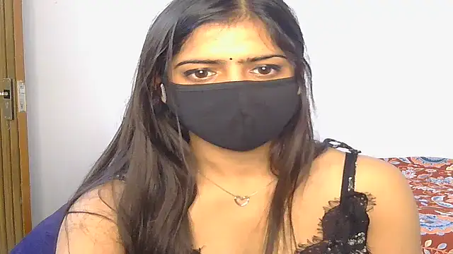 Ruchi-19 live XXX chat