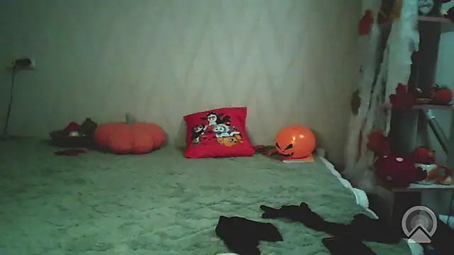 pink_pikachu_ Adlı Modelin Canlı XXX Sohbeti