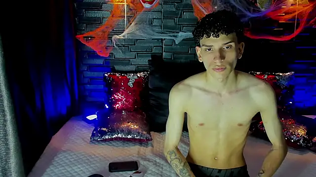 DAMIAN_22 Live XXX-chat