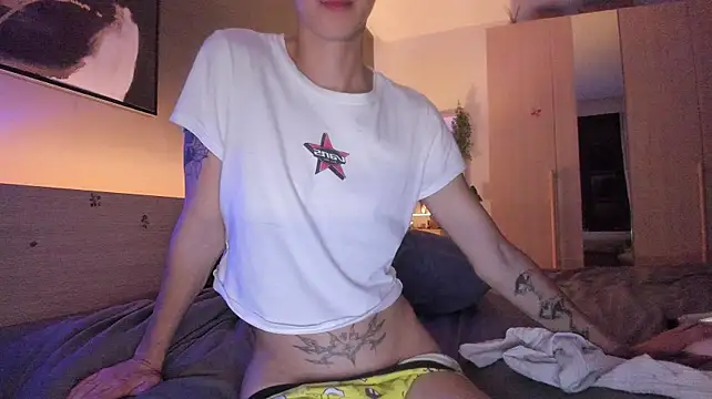 angelAndyy Adlı Modelin Canlı XXX Sohbeti