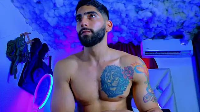 Czat XXX na żywo – Rich_boy01
