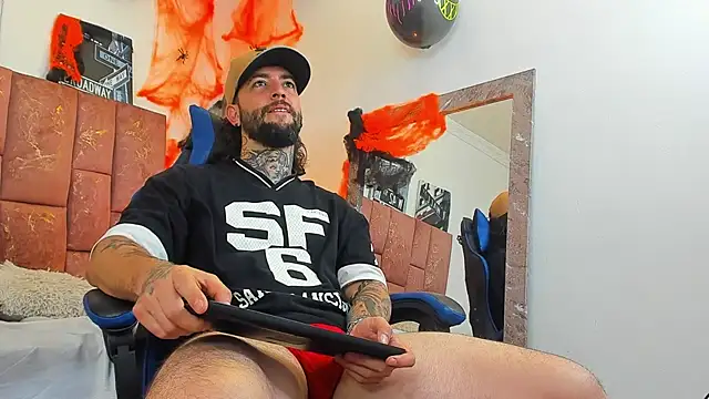 ALPHA_MASTER1 XXX чат на живо