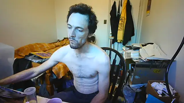 JohnnyMoves' Live XXX Chat
