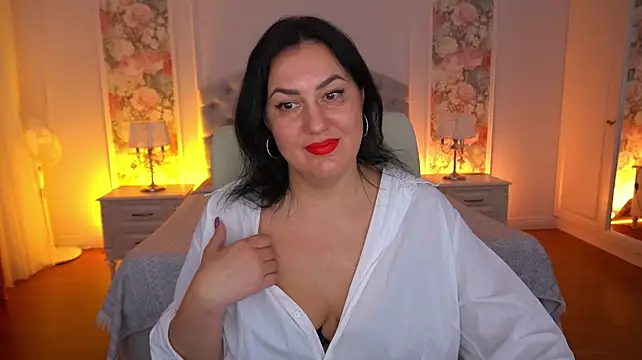 VelvetLuck live XXX chat