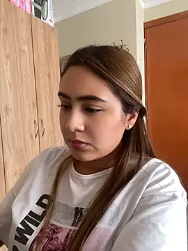 Miabonnett_ Chat XXX in diretta