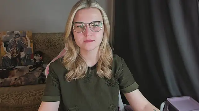 Chat XXX ao vivo de MissBrightShine