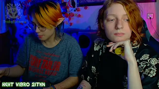 TrickyKitsune – Naživo XXX chat