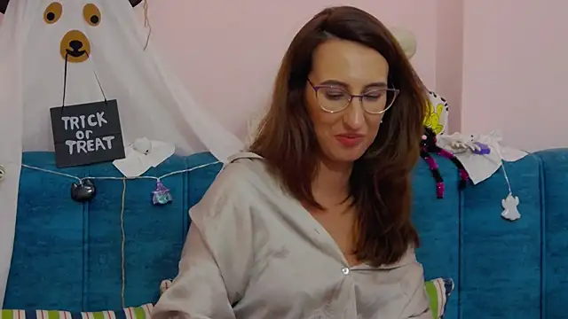 LysAd's Live XXX Chat