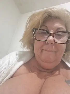 Merilulla Adlı Modelin Canlı XXX Sohbeti